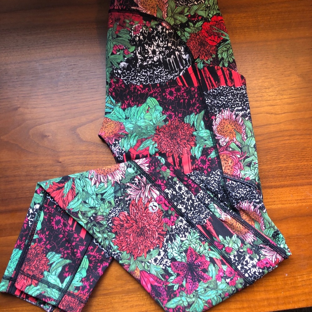 Lululemon Speed Up Tight Floral